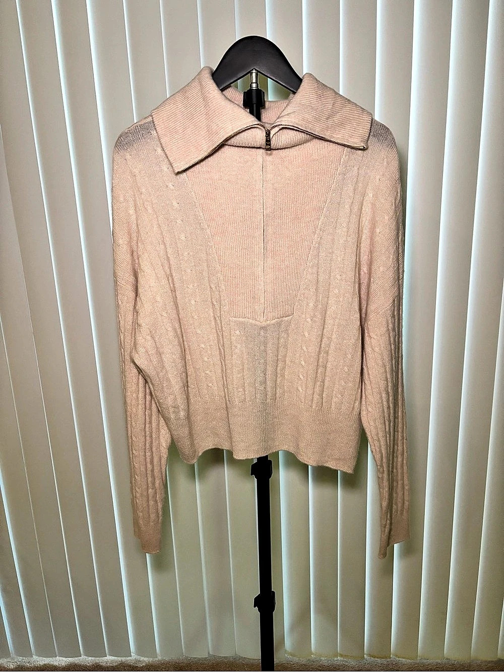 525 America Cashmere Collared Sweater Size Medium NWT
